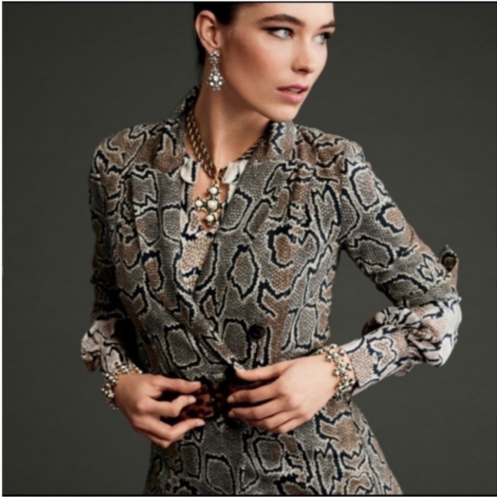 Cabi python blazer size: 2